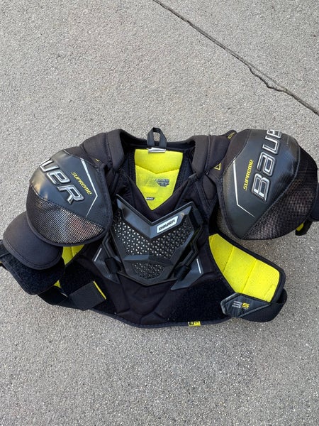 Men's Small Youth Bauer Supreme 3S Pro Shoulder Pads (Used)