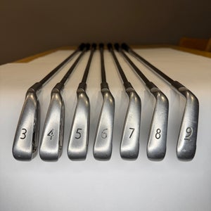 Men's Ping i10 (Blue dot) Right Handed Iron Set Stiff Flex 3-9 Steel Shaft