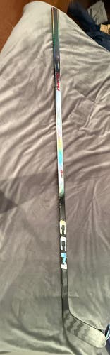 Senior CCM JetSpeed FT8 Pro Left Hand Hockey Stick P28 85 Flex (New)