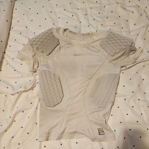 Medium Adult Nike Pro Combat (Used) Padded Undershirt