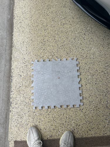Shooting Tile (Hockey shot) order will come with 5 tiles