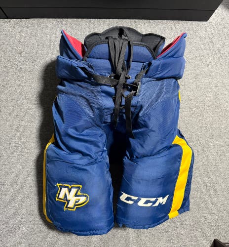 Men's Senior Large CCM HPUCLP Hockey Pants Pro Stock (Used) (Nashville Predators)