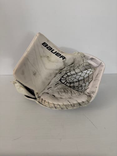 Used Senior Bauer FlyLite Regular Hand Goalie Glove - White/White