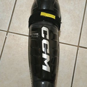 Senior CCM Vector plus 16" Shin Pads (New)