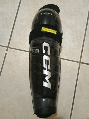 Senior CCM Vector plus 16" Shin Pads (New)