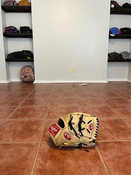 Rawlings Gold Glove Elite RH Infield Baseball Glove 12" (Used)