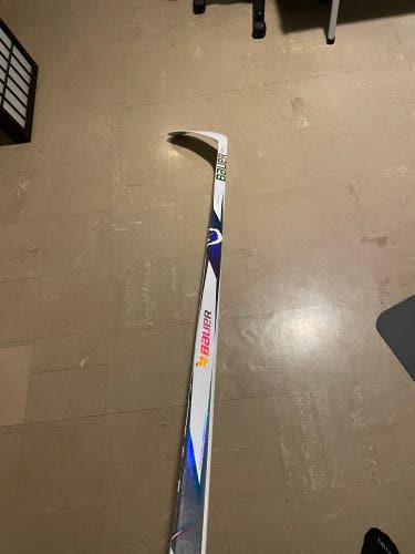 Junior Bauer Proto2 Right Handed Hockey Stick P28 50 Flex (New)