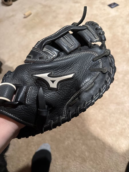 Mizuno Prospect Select RH Catcher's Baseball Glove 32.5" (Used)
