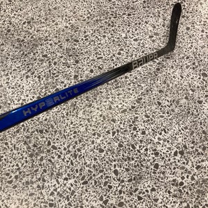 Junior Bauer Vapor Hyperlite 2 Hockey Stick | LH P28