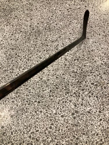 Junior Bauer Supreme Ultrasonic Hockey Stick | LH P88