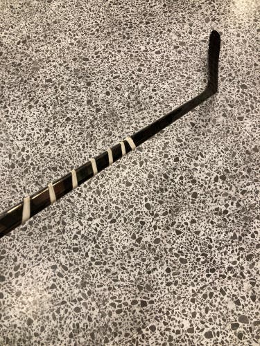 Junior Bauer Supreme Ultrasonic Hockey Stick | LH P28