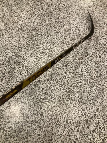 Junior CCM Super Tacks AS-V Pro Hockey Stick | LH P29