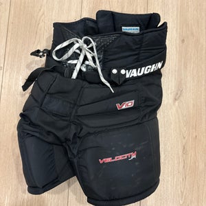 Junior  M/L Vaughn Velocity V10 Hockey Goalie Pants (Used)
