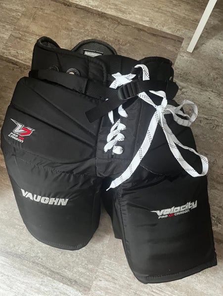 Vaughn V7 Pro Carbon Goalie Pants