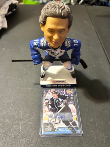 Colton Sissons Milwaukee Admirals / Nashville Predators SGA Bobblehead Autograph Card