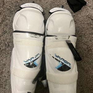 Senior Bauer Vapor Flylite 14" Shin Pads (New)