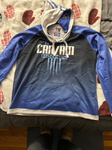 Blue Can-Am Tournament Lake Placid Medium Adult Unisex Sweatshirt (Used)