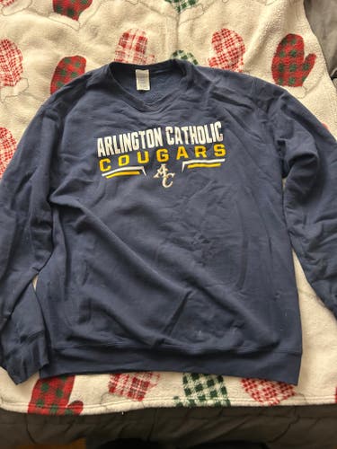 Blue Arlington Catholic Men's Large Sweatshirt (Used)