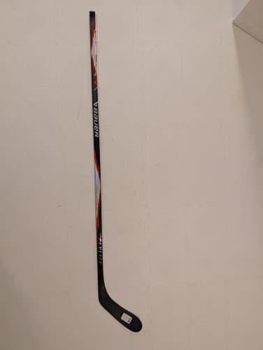 Senior Bauer Vapor Flylite Grip Left Hand Hockey Stick P28 70 Flex (New) - 2-Pack