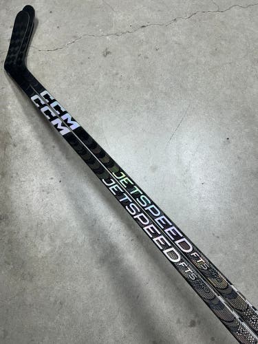2 PACK 95 Flex P90T Senior CCM JetSpeed FT5 Pro Right Hand Hockey Stick Pro Stock NHL (New)