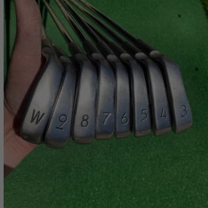 Men's 2000 Ping i3 Blade Right Handed Iron Set Stiff Flex Steel Shaft (Used)