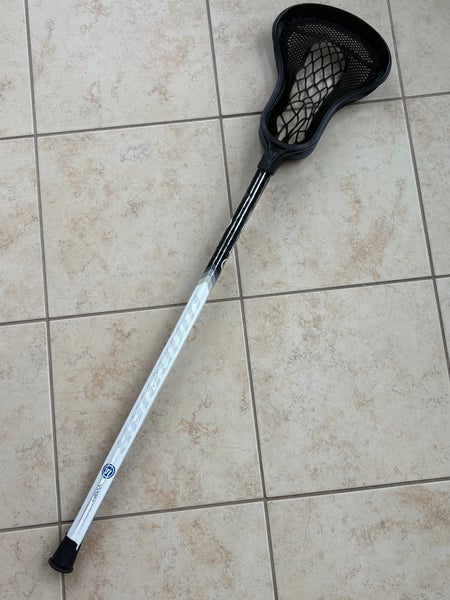Warrior Evo Complete Lacrosse Stick – Warrior Warp Jr Shaft – Youth Attack/Mid