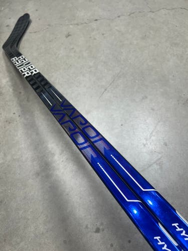 2 PACK 102 Flex P90 Senior Bauer Vapor Hyperlite Right Hand Hockey Stick (New) Pro Stock