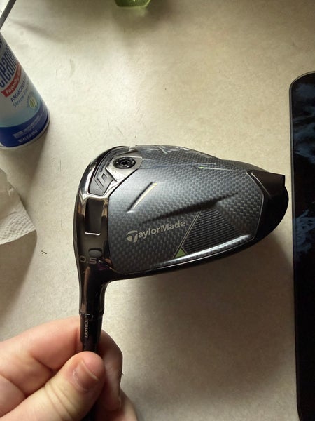 Men's TaylorMade Qi35 Left Hand Driver Regular Flex 10.5 Loft (Used)