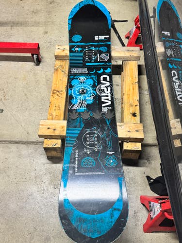 Men's CAPiTA Outerspace Living Snowboard Without Bindings Medium Flex Directional Twin 158 cm (Used)