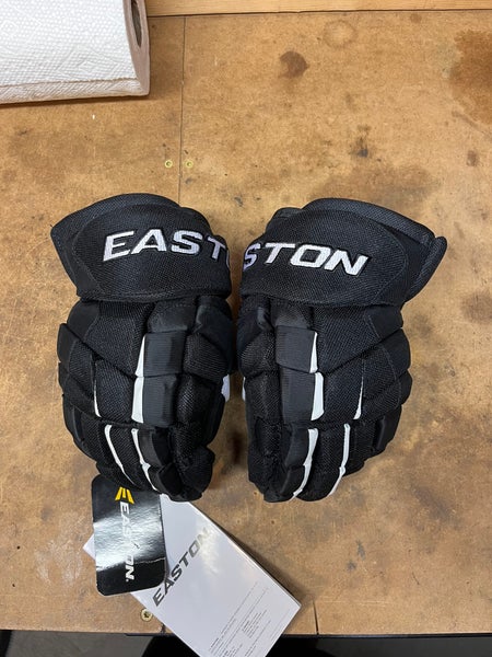Easton Synergy 80 Gloves 11" (New)