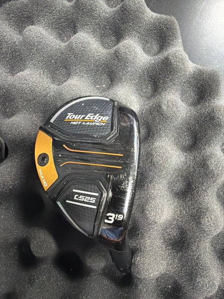 Tour Edge Hot Launch Right Handed Hybrid 3H (Used)