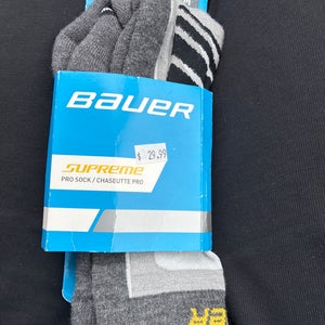 Gray Senior Medium Bauer Socks (New)