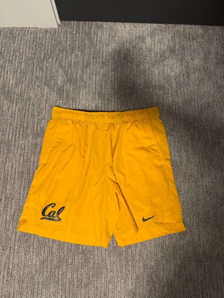 Cal Bears Team Issued Shorts Men’s L