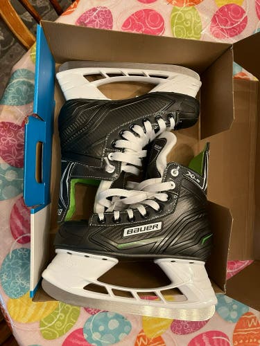 Bauer XLS Hockey Skates Jr.