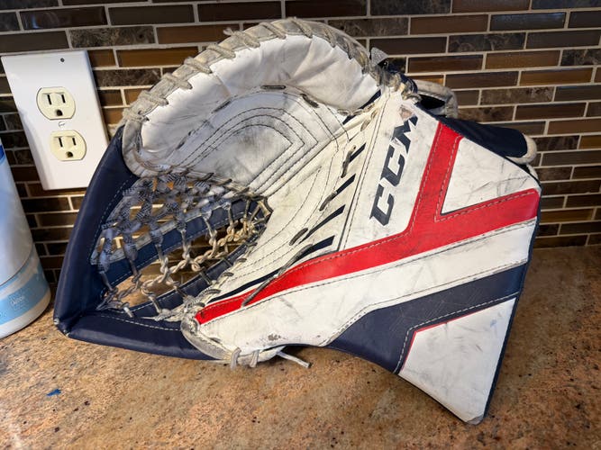 CCM Axis 1.5 Regular (Used)