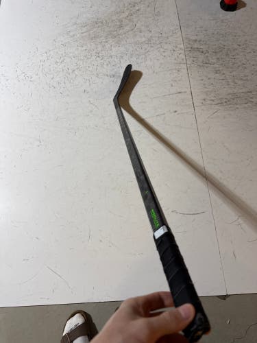 Junior CCM Ribcor Trigger 6 Pro Right Handed Hockey Stick P88 50 Flex (Used)
