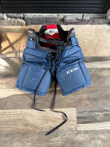 Junior Medium CCM E2.5 Hockey Goalie Pants (Used)