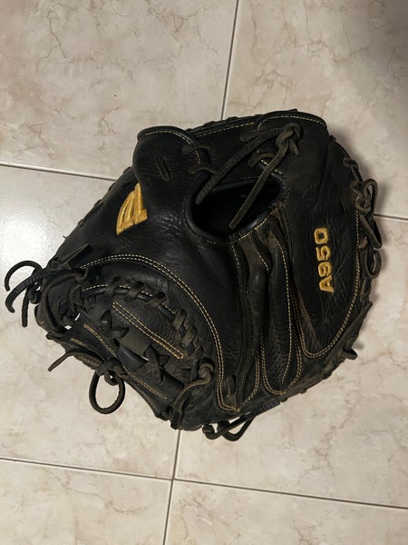 Wilson RH Catcher's Glove 34" (Used)