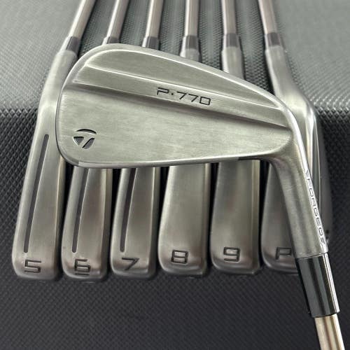TAYLORMADE P770 BATTLE WORN IRON SET 4-P