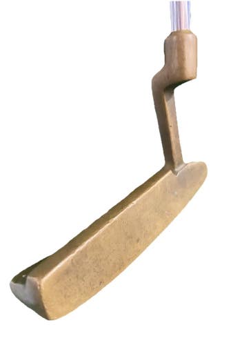 Pelican Strand Commemorative Blade Putter 35" Steel Shaft RH Nice Tour Wrap Grip