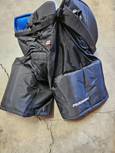 Senior XXXL Mckenney Hockey Pants (New)