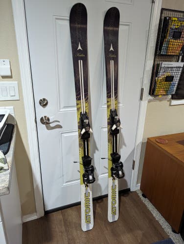Atomic Kailas 172 skis w/ convertible adjustable bindings for Telemark, skinning, downhill