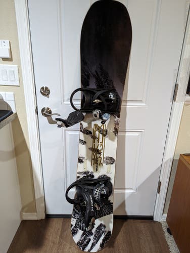 Yes PYL Pick Your Line 162 snowboard w/ rear entry bindings!