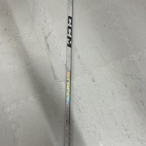 Intermediate CCM Ribcor Trigger 9 Pro Right Handed Hockey Stick P28 65 Flex (Used)
