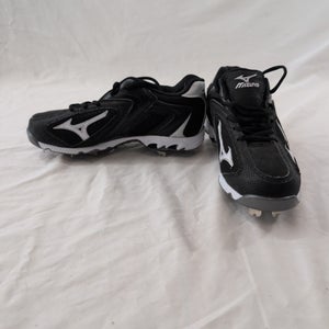 Black Women's Size M 6.5 (W 7.5) Mizuno Low Top Metal (New)