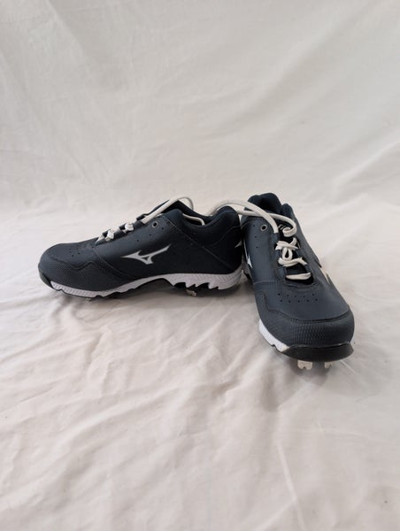 Blue Women's Size M 7.0 (W 8.0) Mizuno Low Top Metal (New)