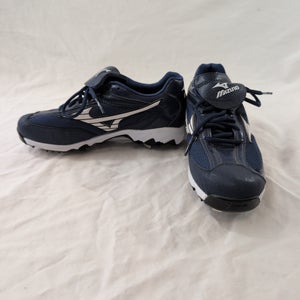 Blue Women's Size M 7.0 (W 8.0) Mizuno Low Top Metal (New)