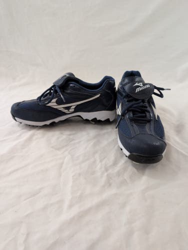 Blue Women's Size M 7.0 (W 8.0) Mizuno Low Top Metal (New)