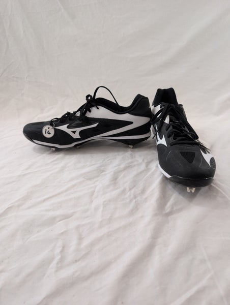 Black Men's Size M 16.0 (W 17.0) Adult Mizuno Low Top Metal (New)
