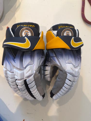 Nike Vapor Premier Lacrosse Gloves (New) blue and white fade